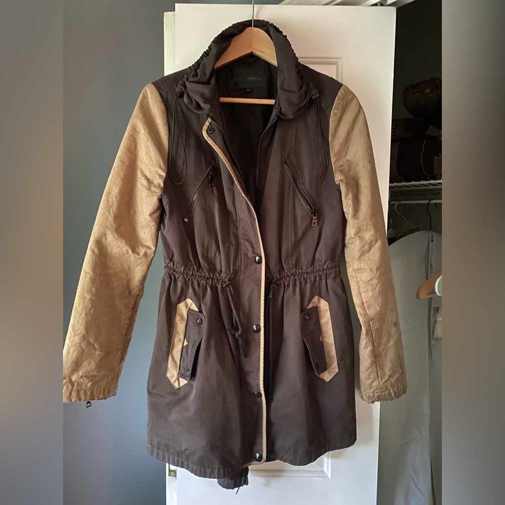 Sam Edelman Jacket. Size Medium. Fun Fall or Spring jacket.
